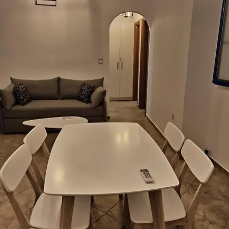 Village 2 Apartment Koronos